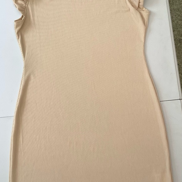Chic Beige Ruffle Sleeve Mini Dress NWOT - Picture 2 of 9